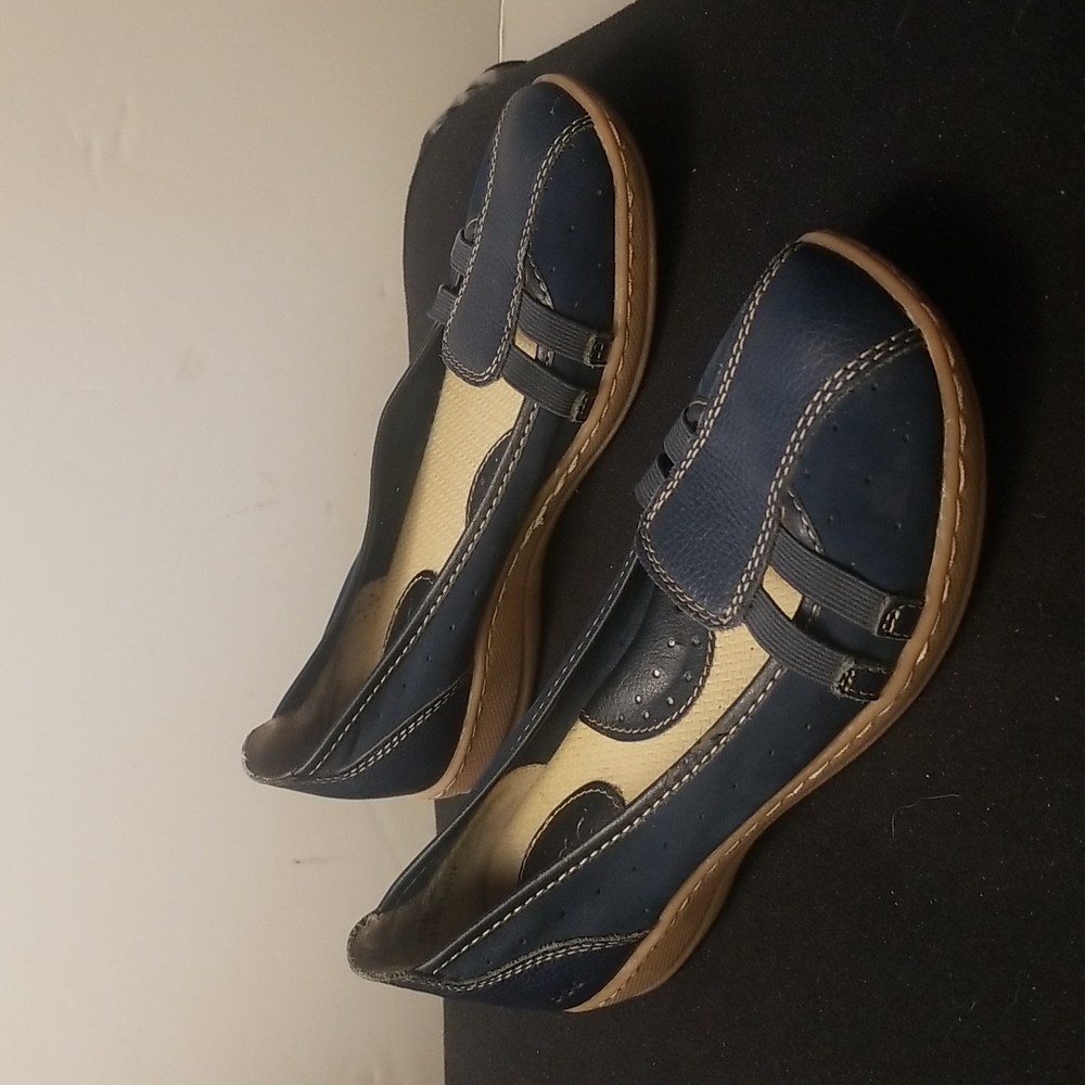 BOC navy blue slip on flats 6.5 M